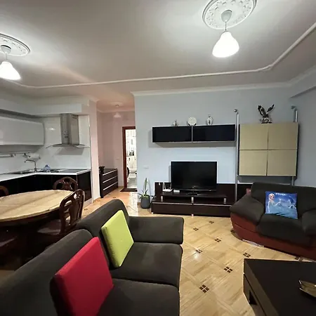 Port Apartament דירה Vlorë